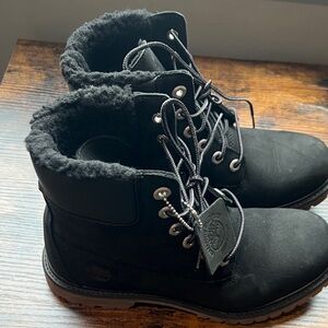 Timberland Black Fur-Lined Boots